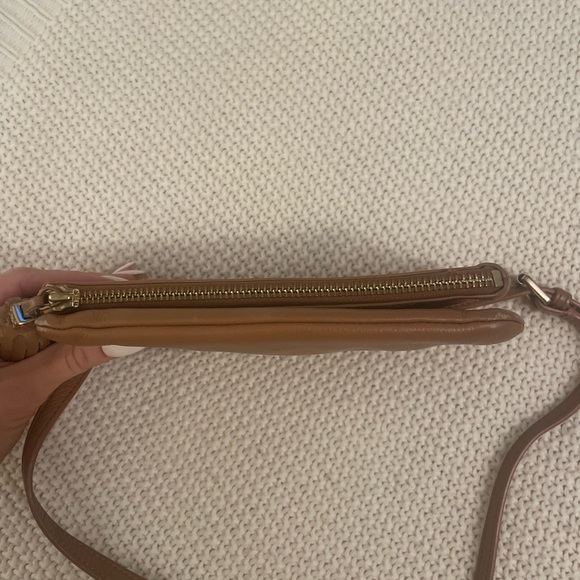 Tory Burch MINI Crossbody Bag - Picture 5 of 10